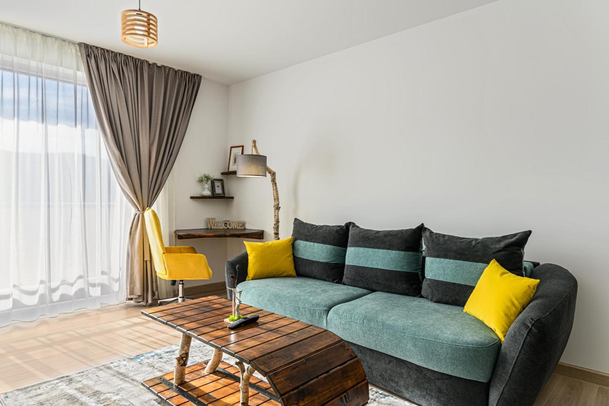 B-holiday Luxury Urban Plaza Apartment Brașov