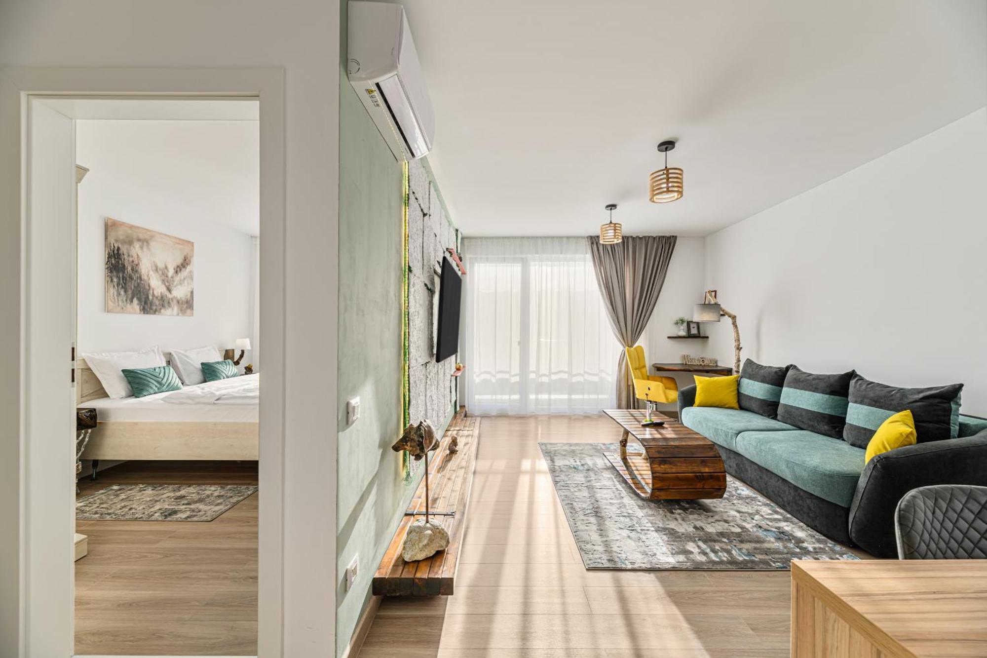 B-holiday Luxury Urban Plaza Apartment Brașov