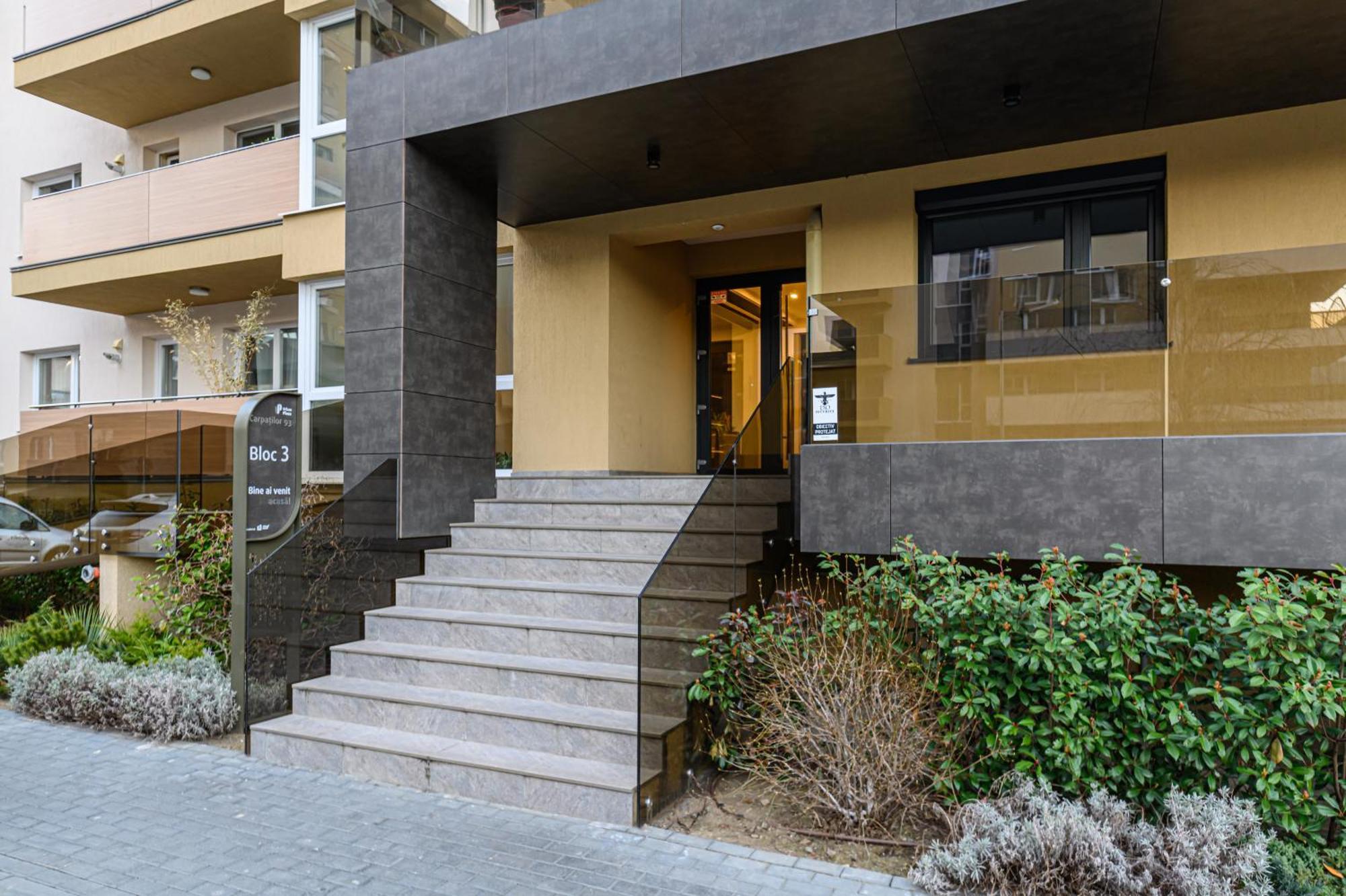 Apartment B-holiday Luxury Urban Plaza Brașov