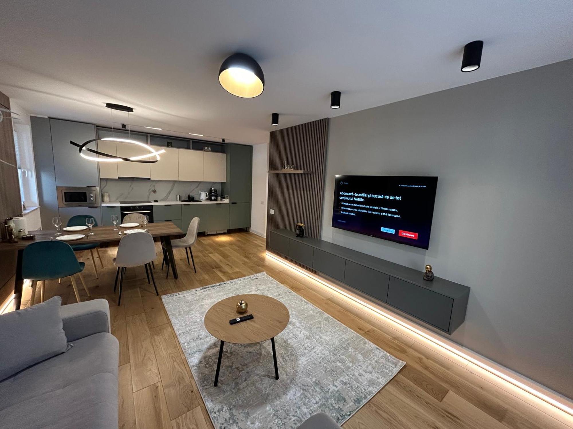 B-holiday Luxury Urban Plaza Braşov